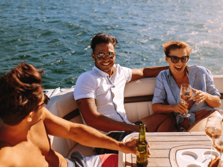 The Ultimate Guide to Setting the Perfect Playlist: The Best Music for Your Pontoon Boat Party