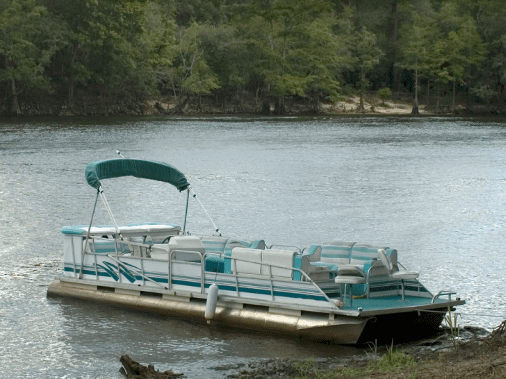 Small Pontoon Boat Kits: Enjoy the Water Without Breaking the Bank